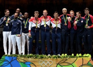 podium-fleuret-hommes-equipes